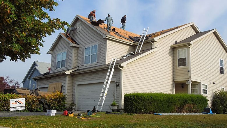 Is It Time to Bring in a Public Adjuster? Key Considerations